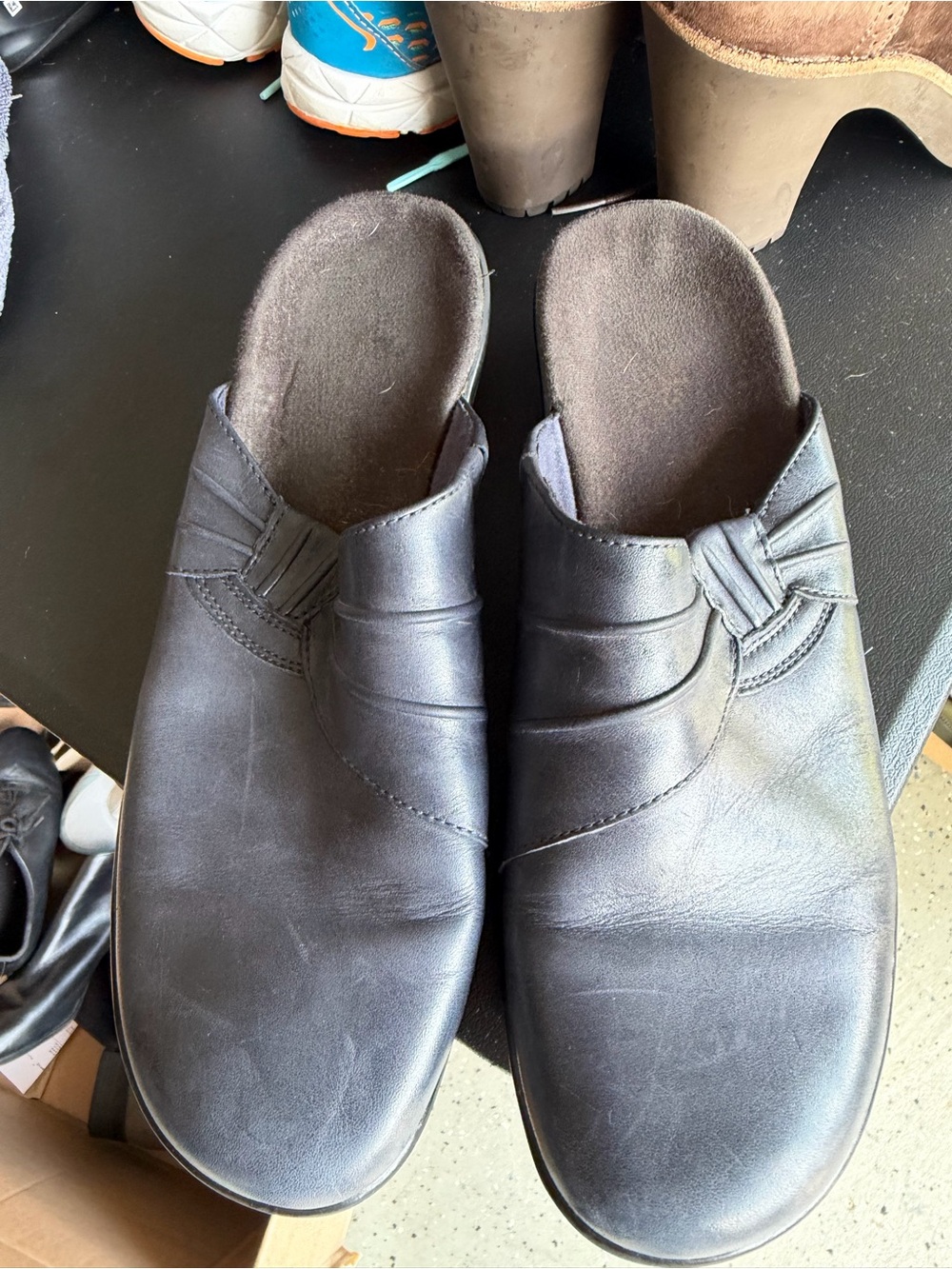 Clarks women's leather comfort mules